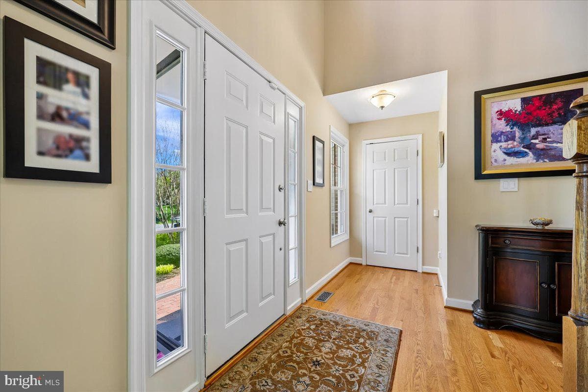 14304 Shoreham Drive photo 19