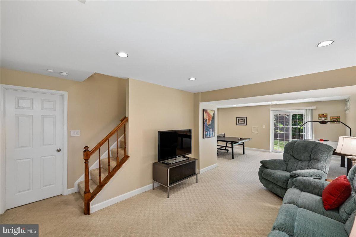 14304 Shoreham Drive photo 87