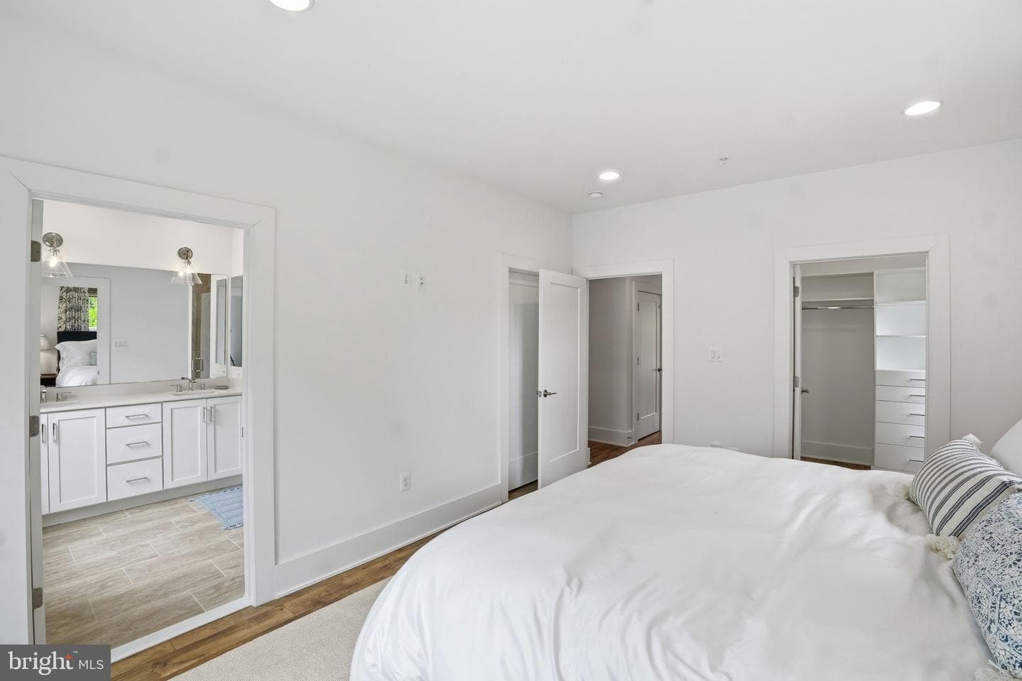 11400 Emerald Park Road photo 20