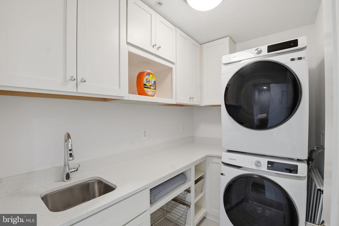 11400 Emerald Park Road photo 22