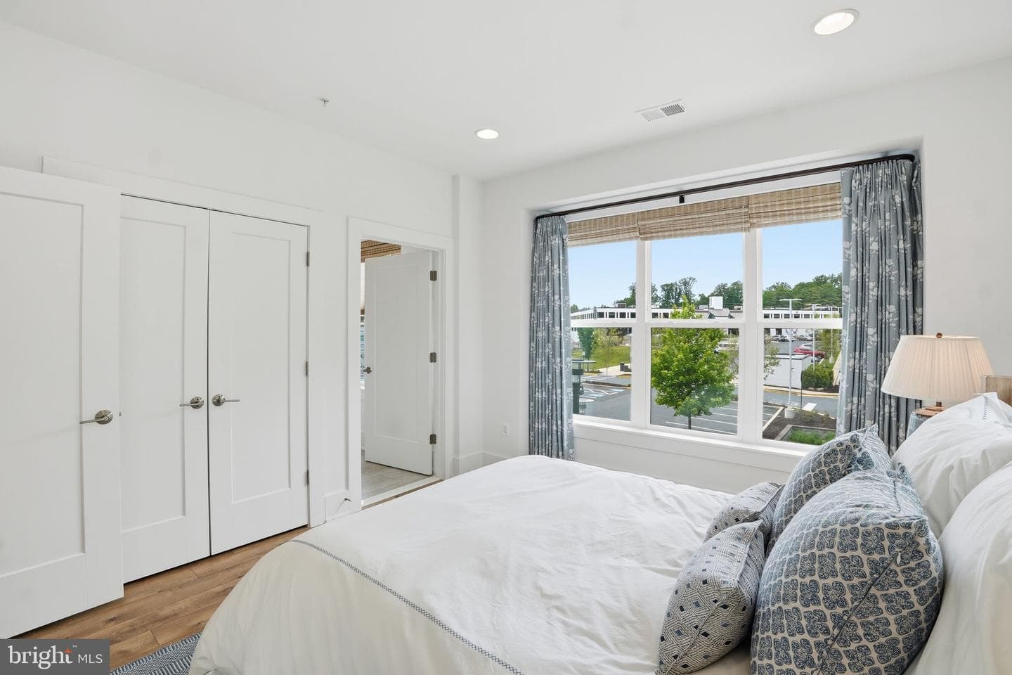 11400 Emerald Park Road photo 25