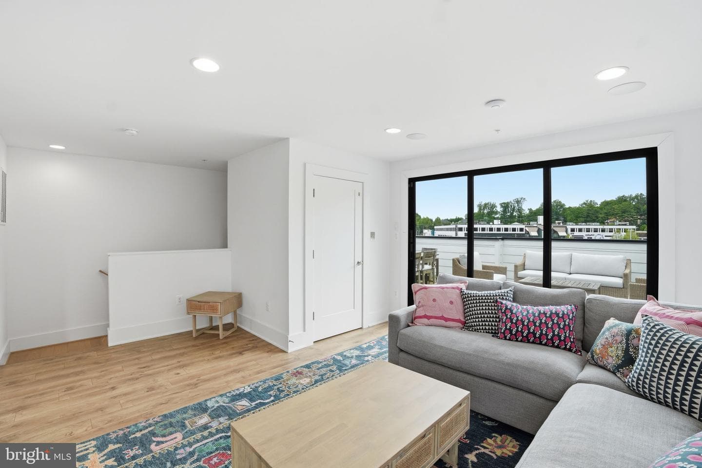 11400 Emerald Park Road photo 30