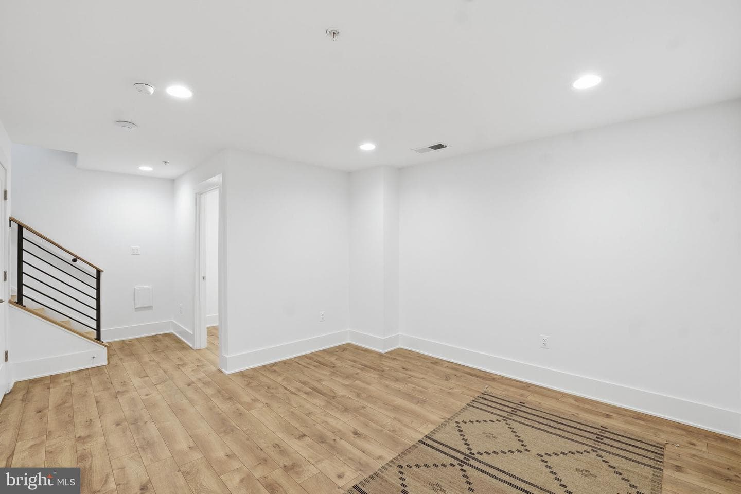 11400 Emerald Park Road photo 37