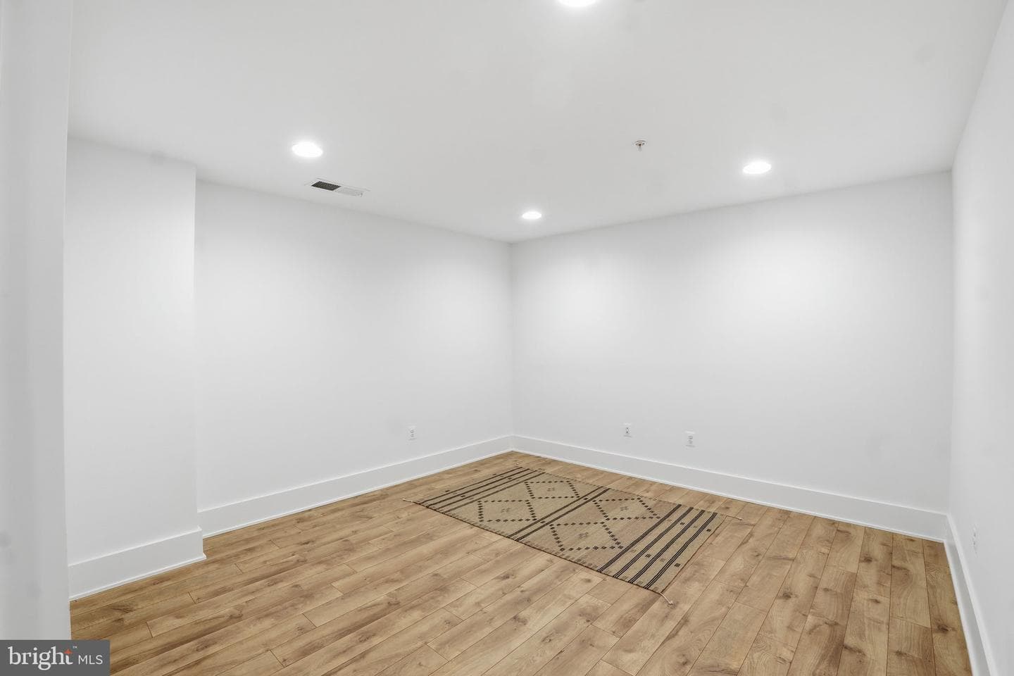 11400 Emerald Park Road photo 39