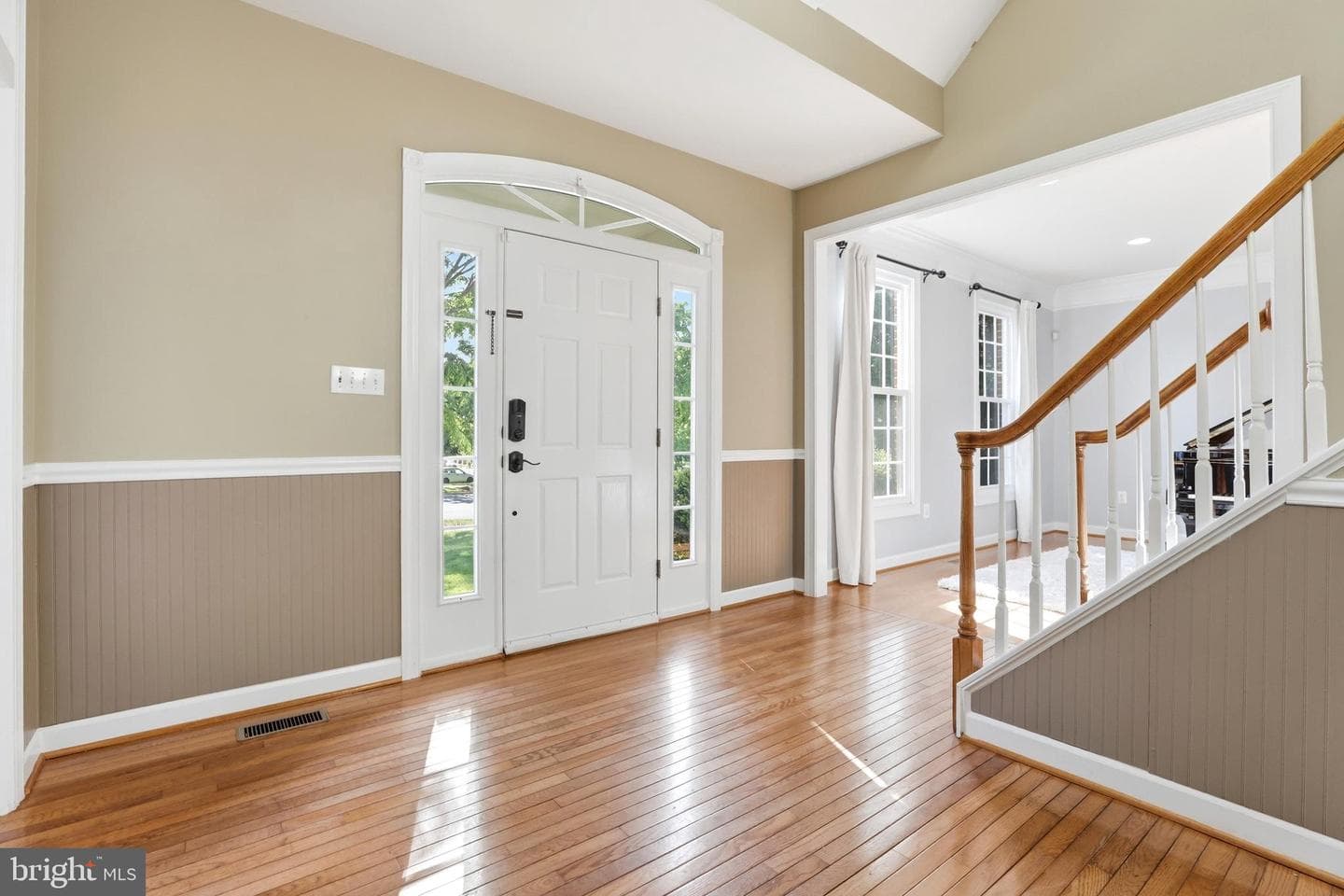 13903 Bromfield Road photo 2