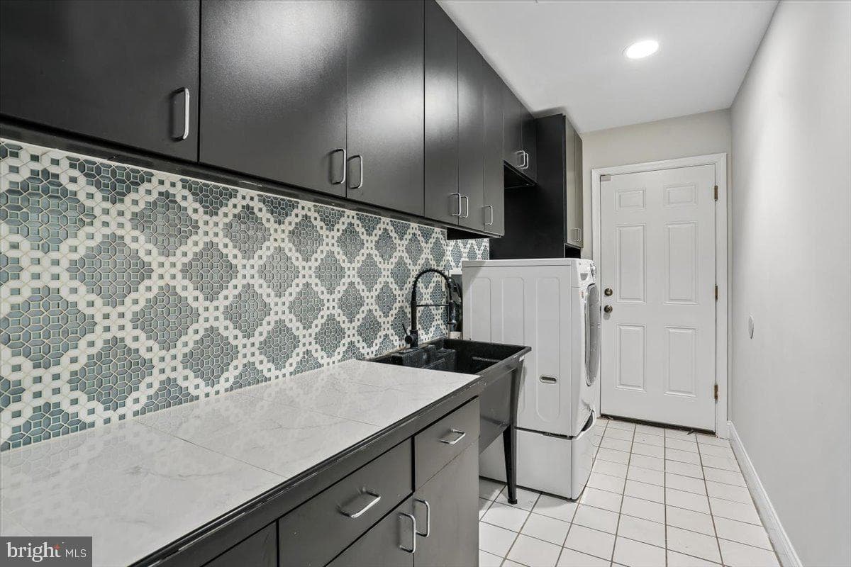 11427 Bedfordshire Avenue photo 31