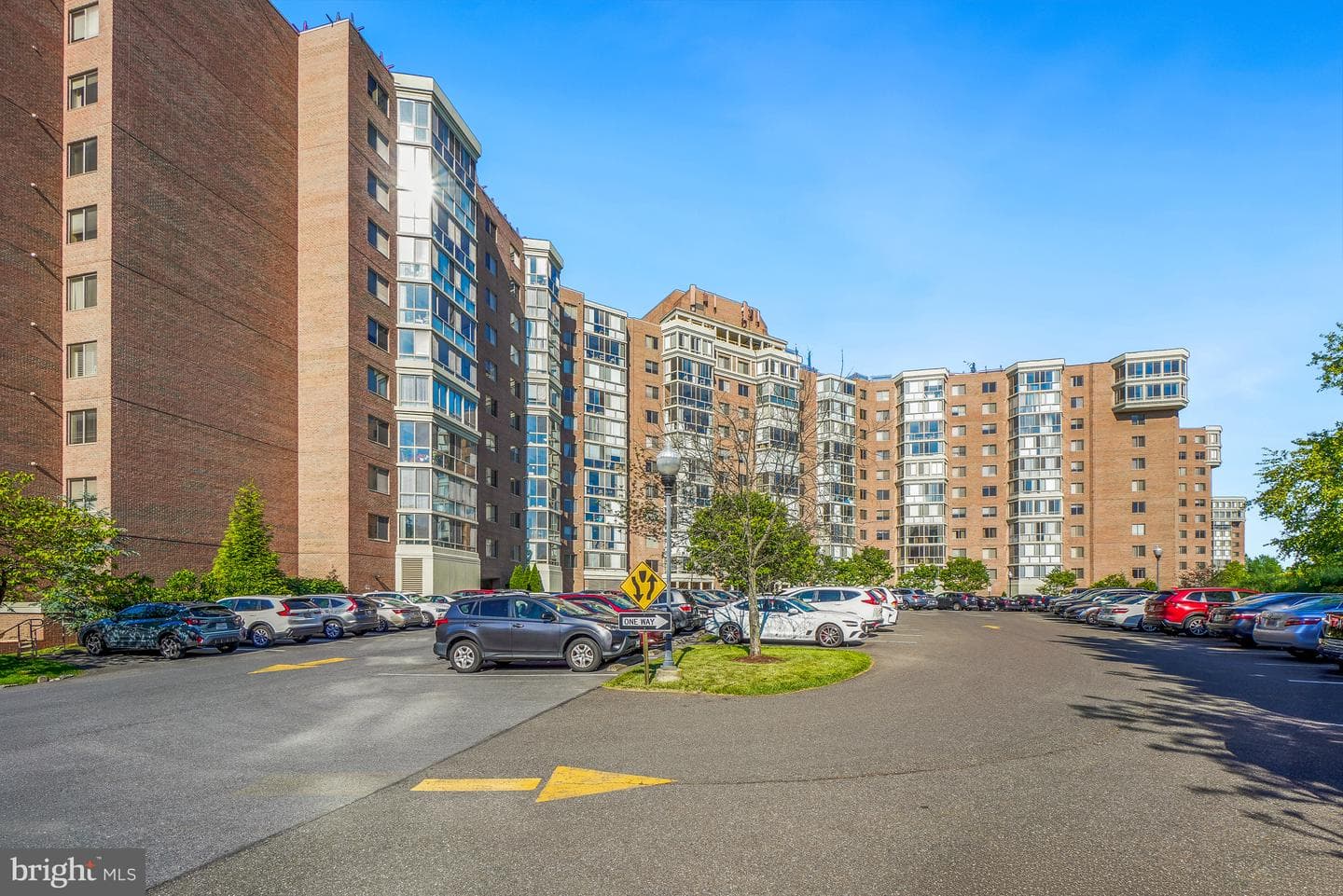 3200 N Leisure World Boulevard #711, Silver Spring