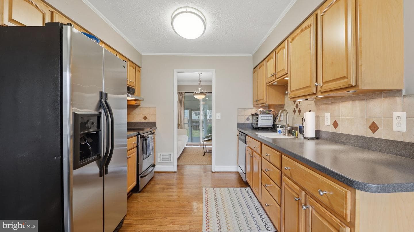 15501 Peach Leaf Lane photo 18