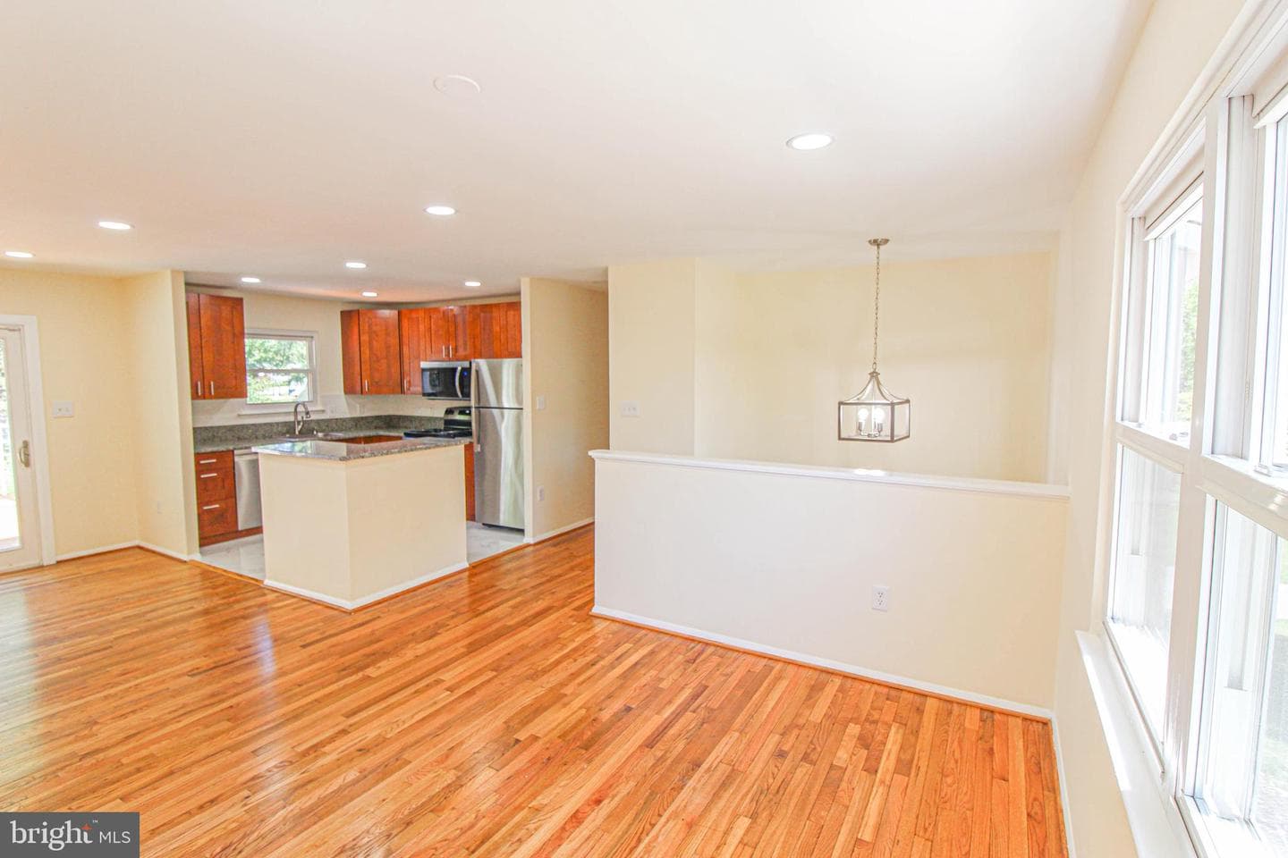 24201 Bush Hill Road photo 10