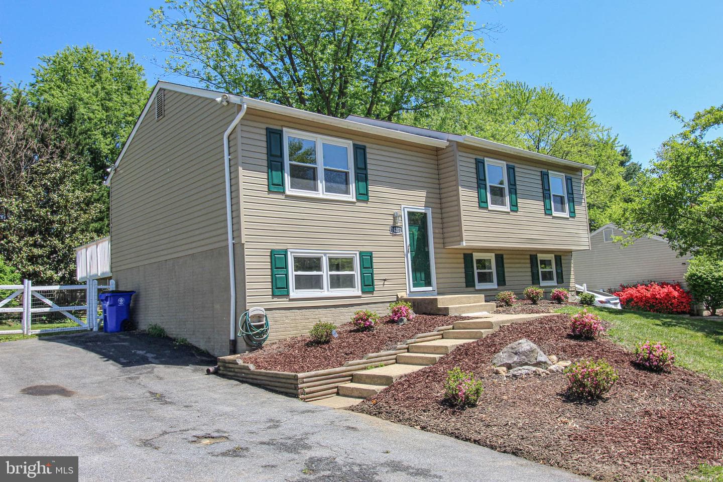 24201 Bush Hill Road, Gaithersburg