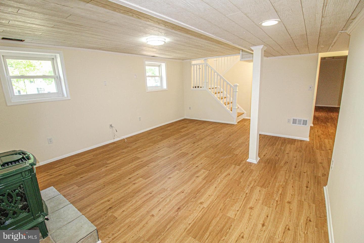 24201 Bush Hill Road photo 29