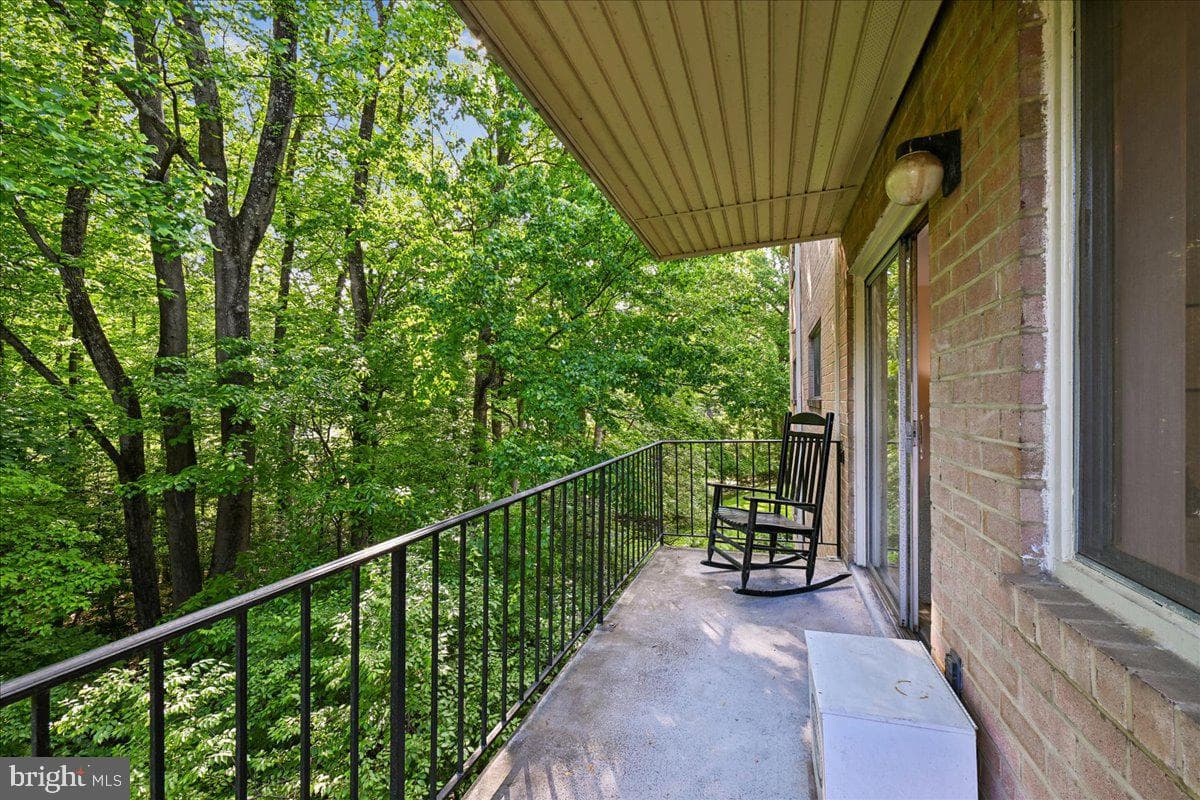 10648 Montrose Avenue #m-103 photo 14