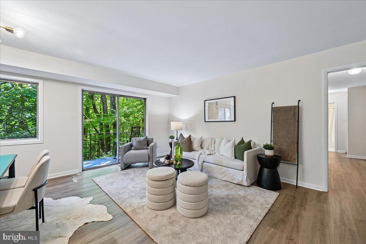 10648 Montrose Avenue #m-103 photo 5