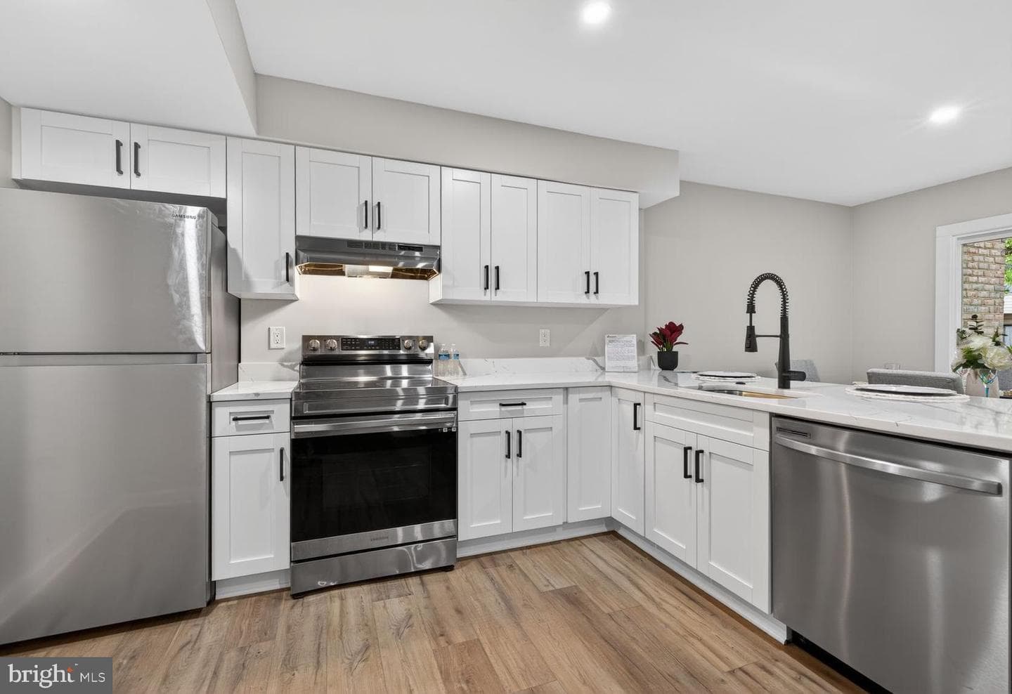 18642 Pier Point Place photo 3