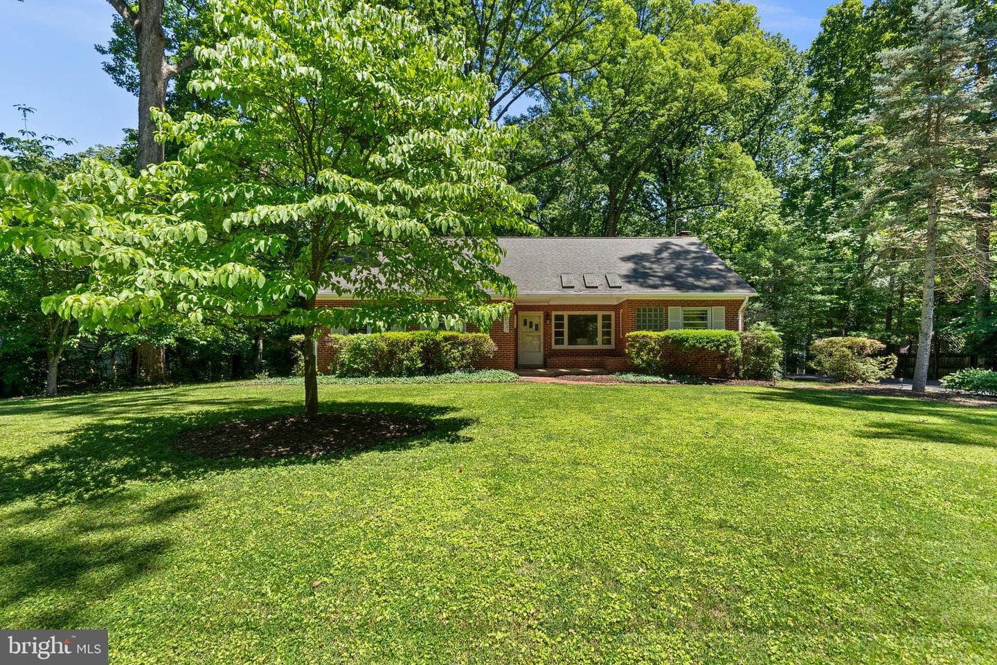 14221 Hi Wood Drive, Rockville