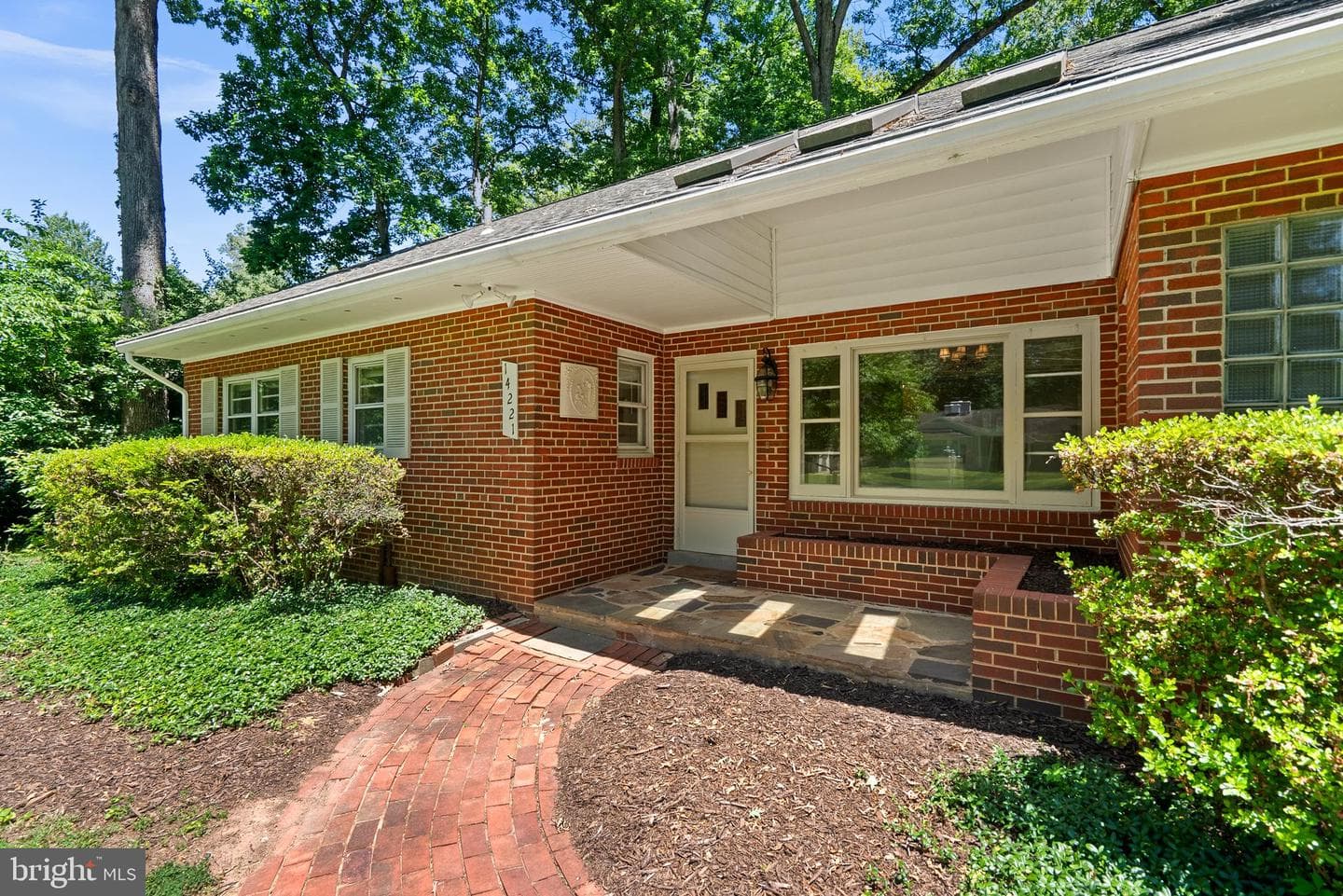 14221 Hi Wood Drive photo 4