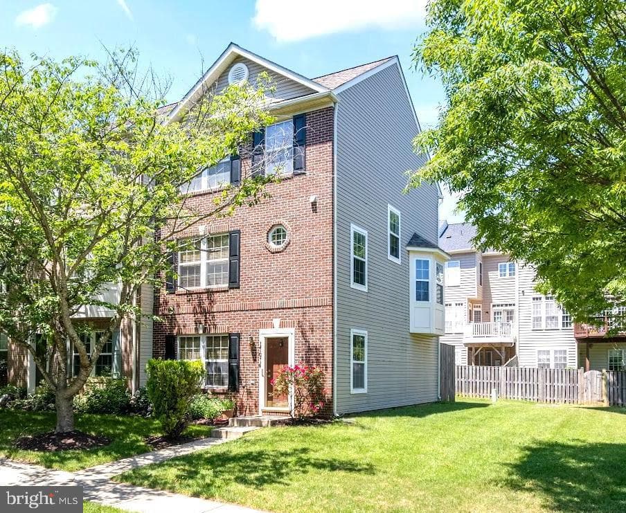 17914 Chatterly Terrace photo 1
