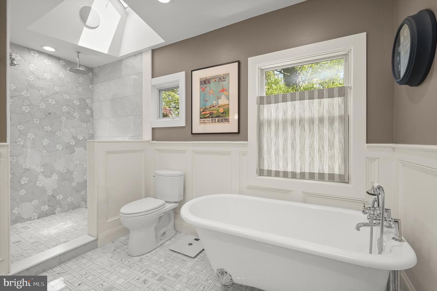 130 Grant Avenue photo 38