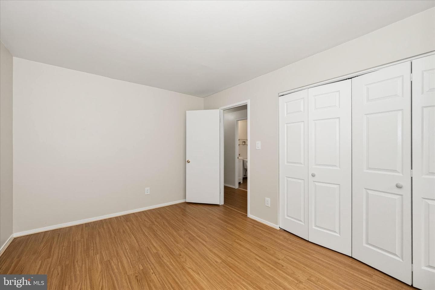 9700 Shadow Oak Drive photo 45