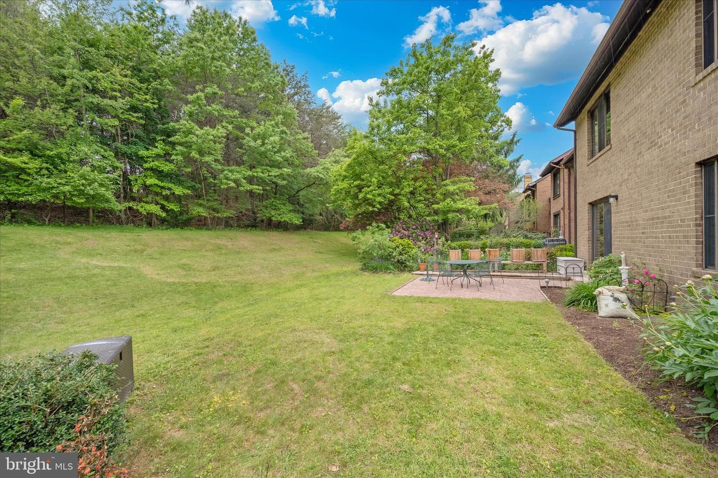 9700 Shadow Oak Drive photo 55