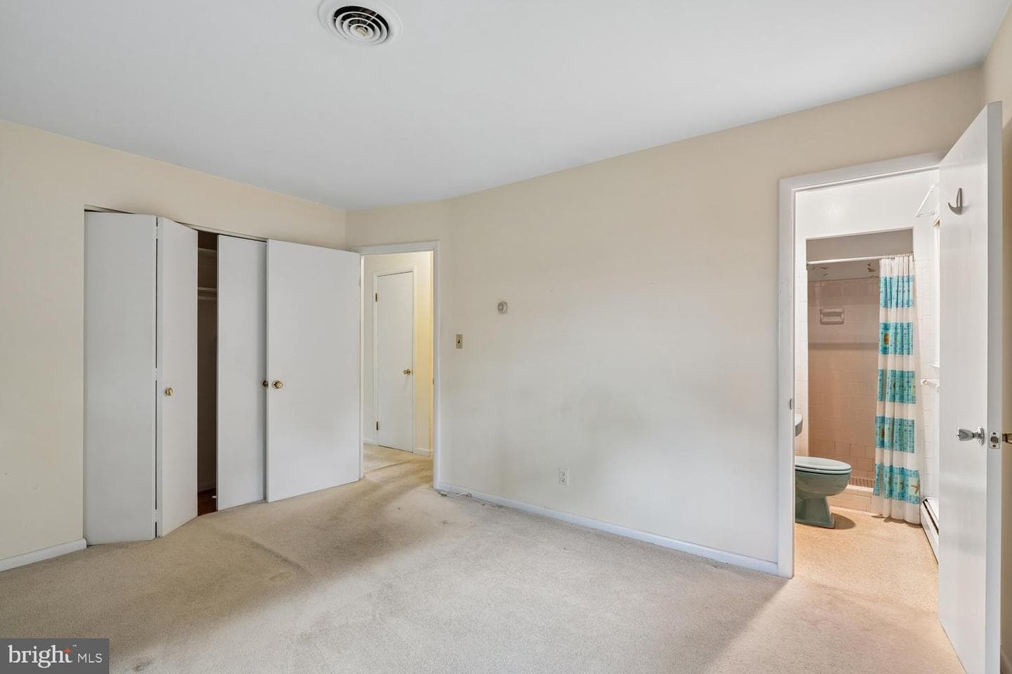 205 Tulip Drive photo 18