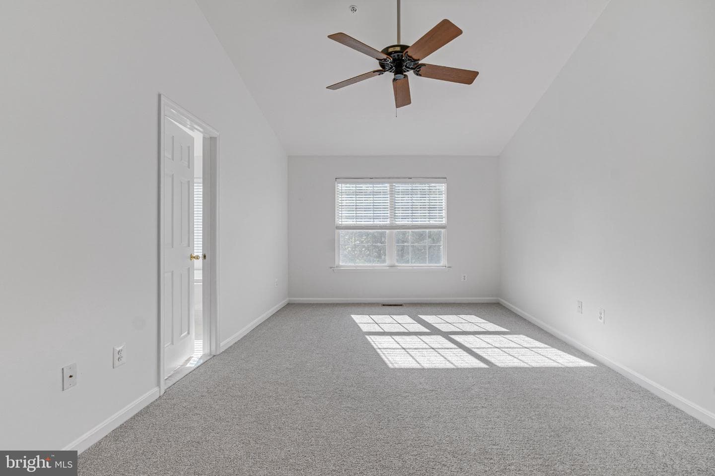 21225 Owls Nest Circle #28 photo 11