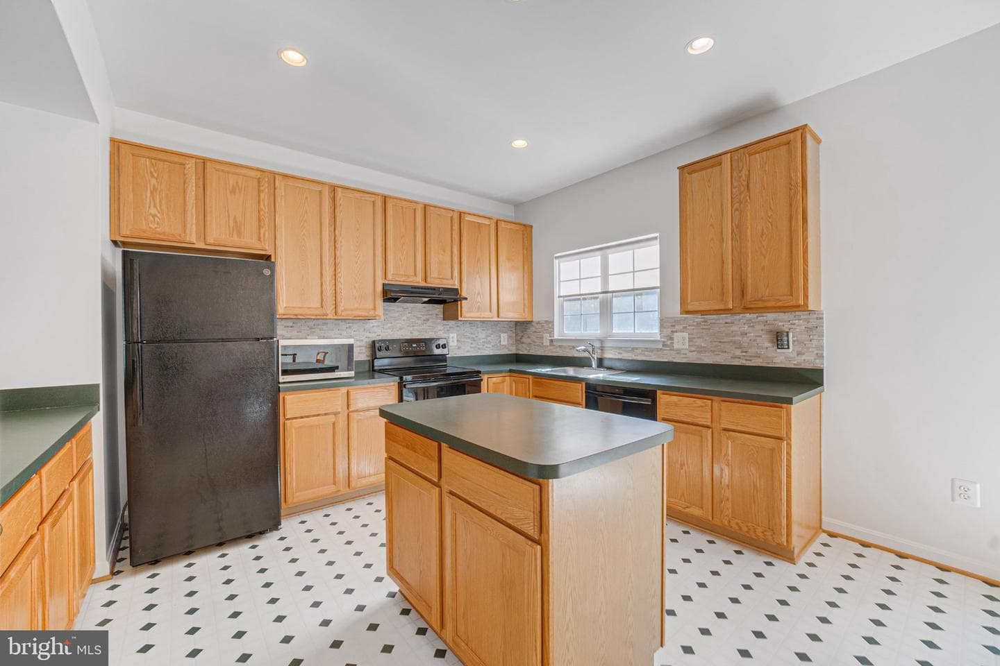 21225 Owls Nest Circle #28 photo 4