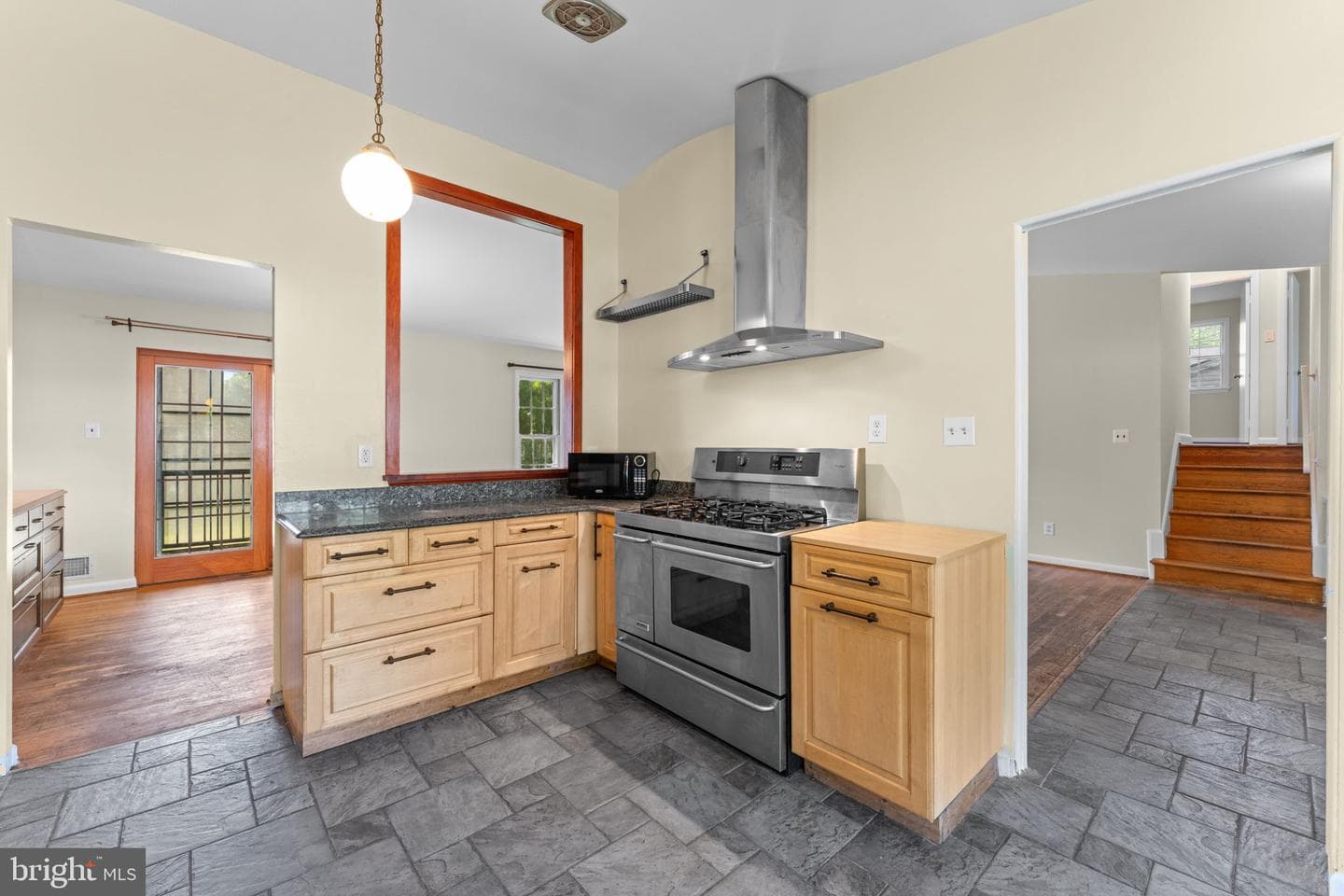 13100 Hathaway Drive photo 19