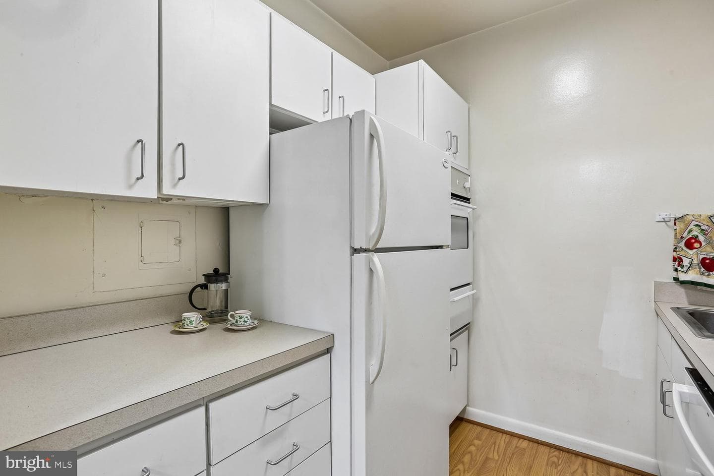 10401 Grosvenor Place #324 photo 11