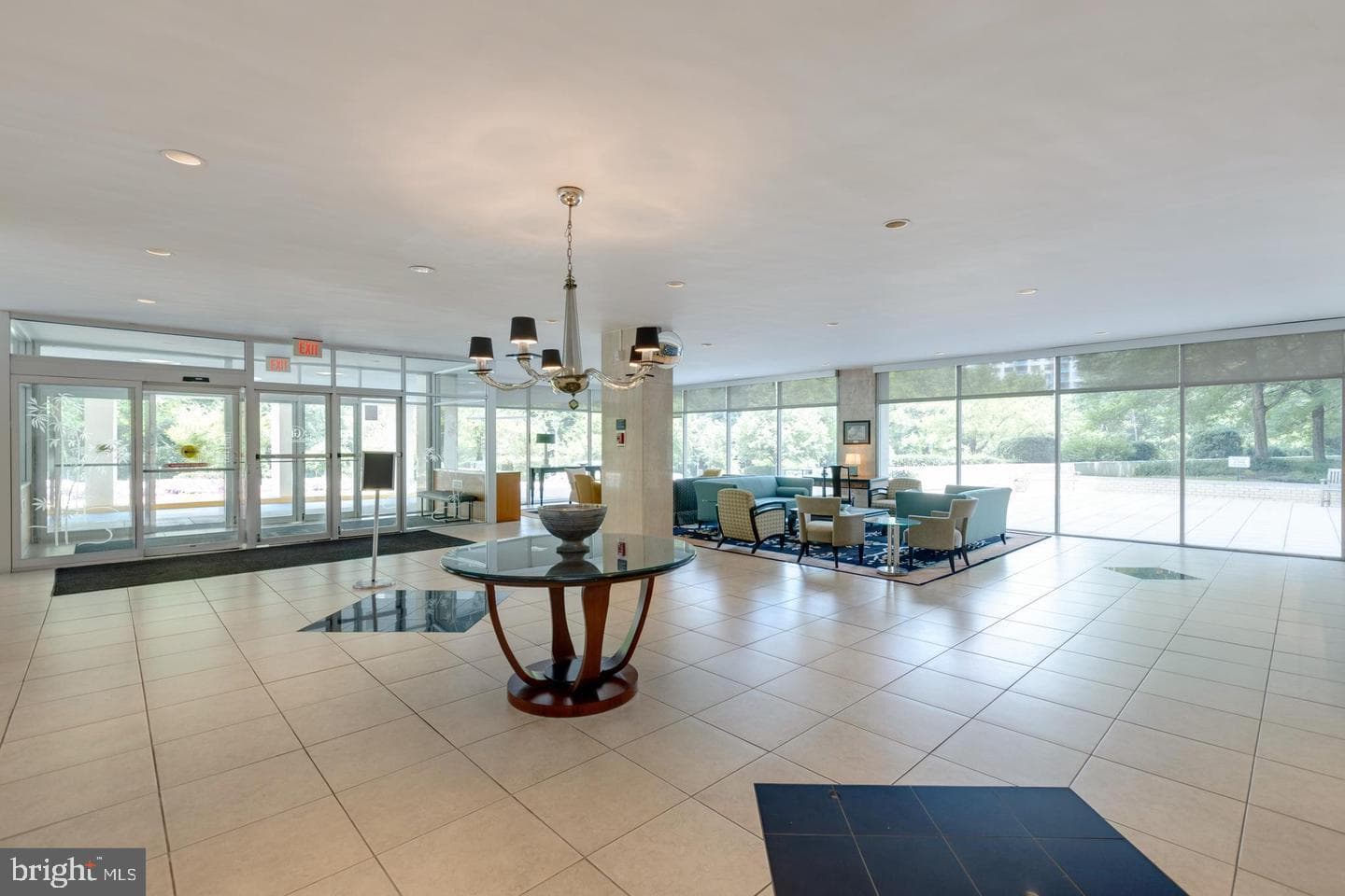 10401 Grosvenor Place #324 photo 25