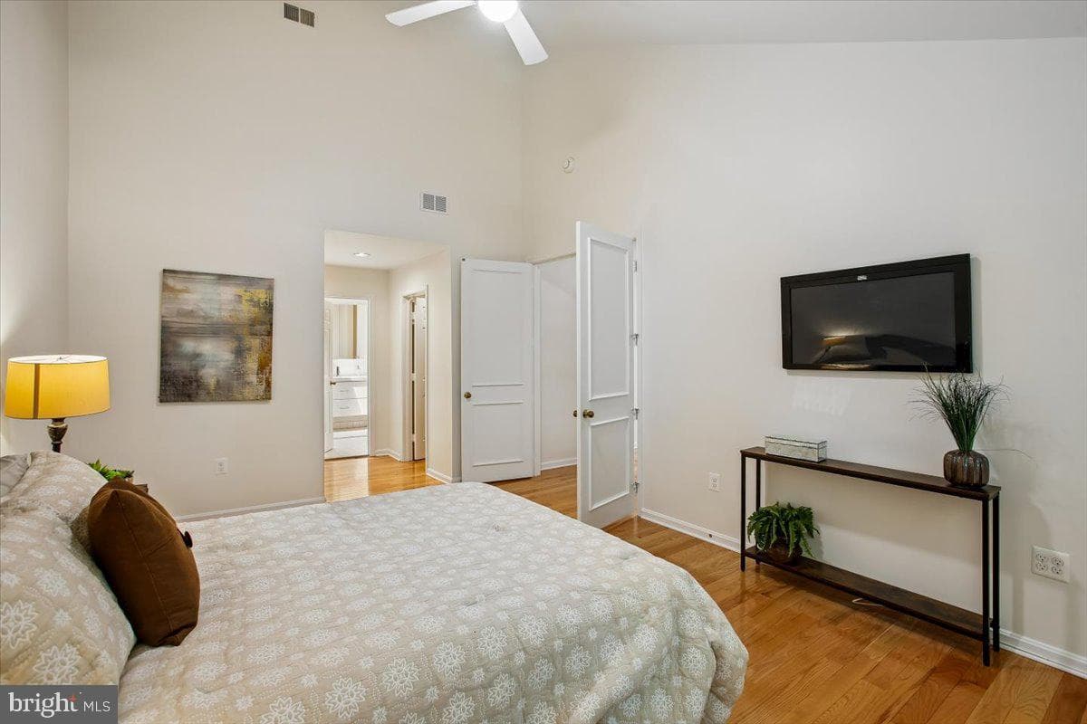 6113 Goldtree Way photo 39