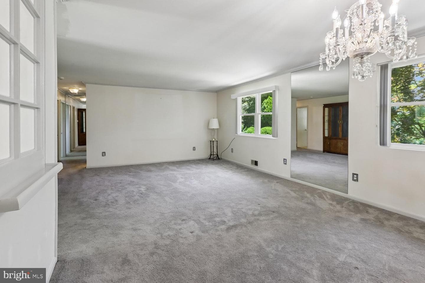 902 Malta Ln photo 12