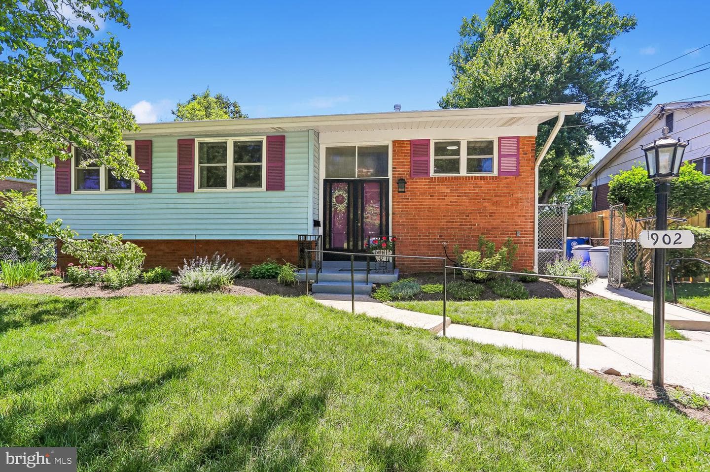902 Malta Lane, Silver Spring