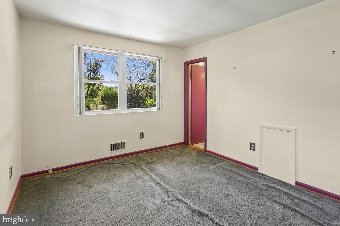 902 Malta Ln photo 23