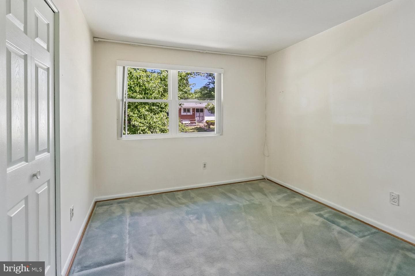 902 Malta Ln photo 30