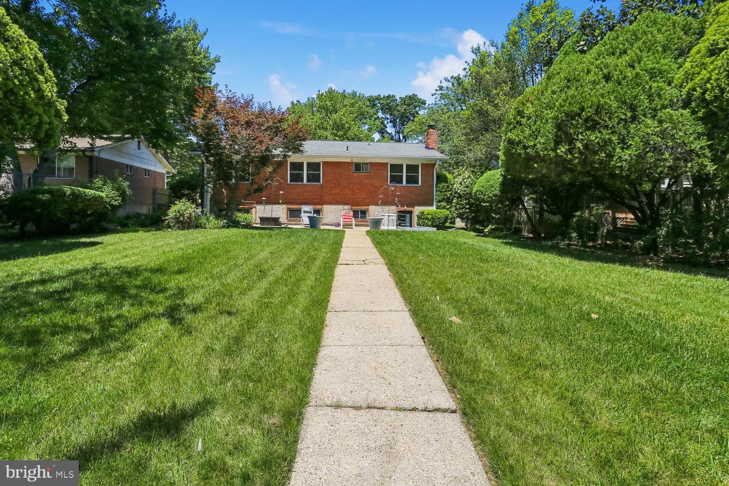 902 Malta Ln photo 46