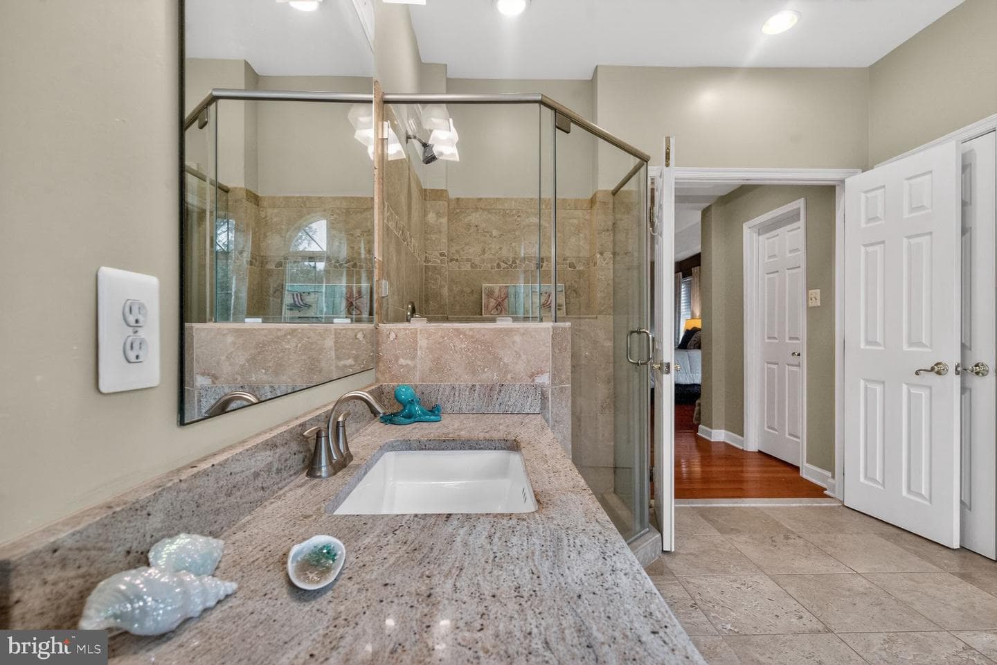414 Summer Garden Way photo 35