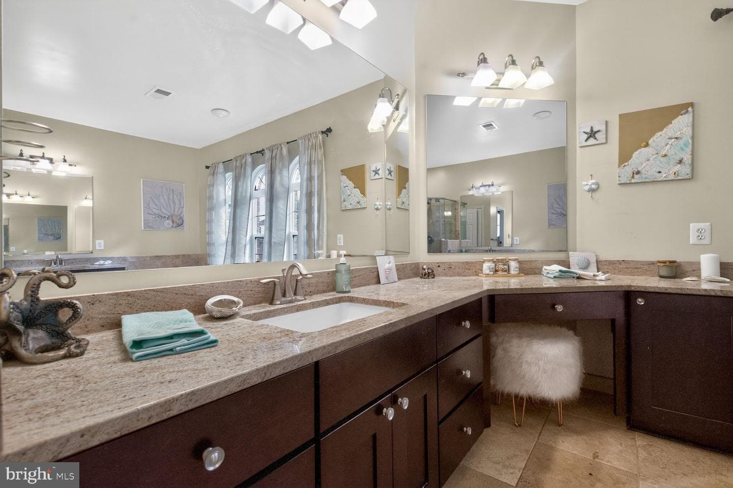 414 Summer Garden Way photo 38