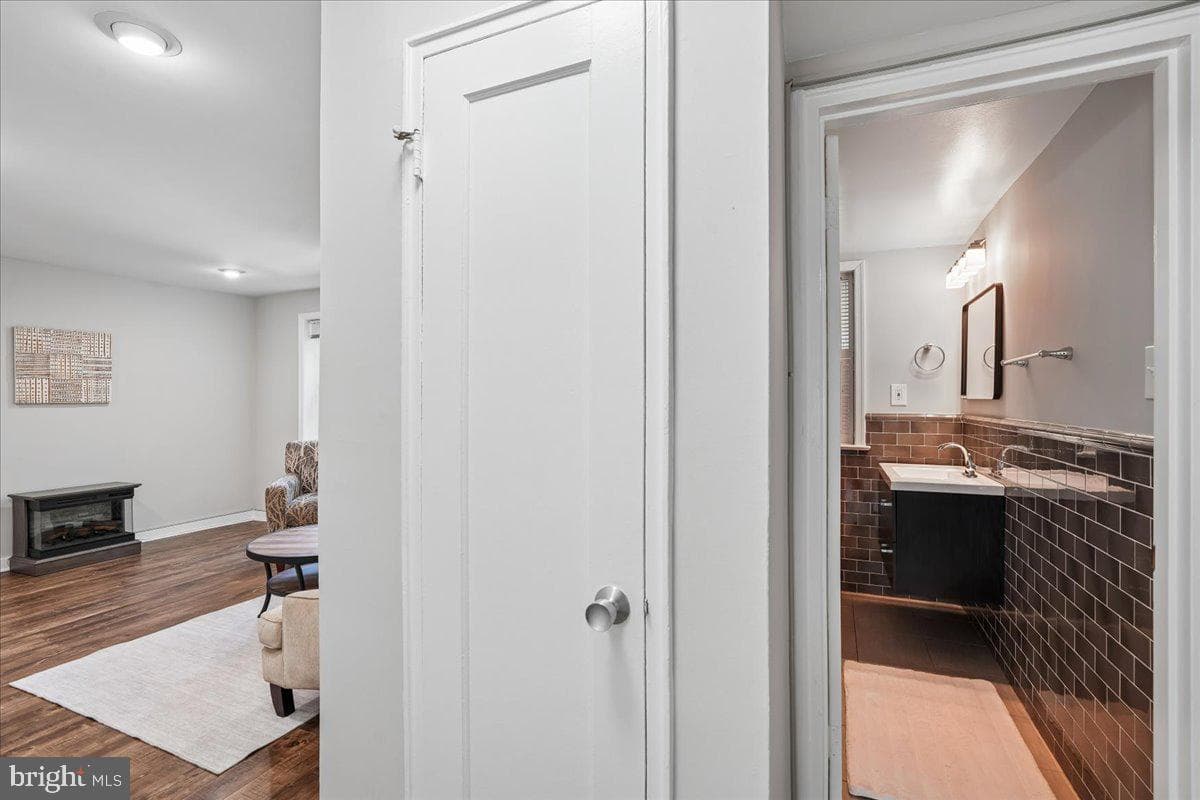2222 Washington Avenue #101 photo 14