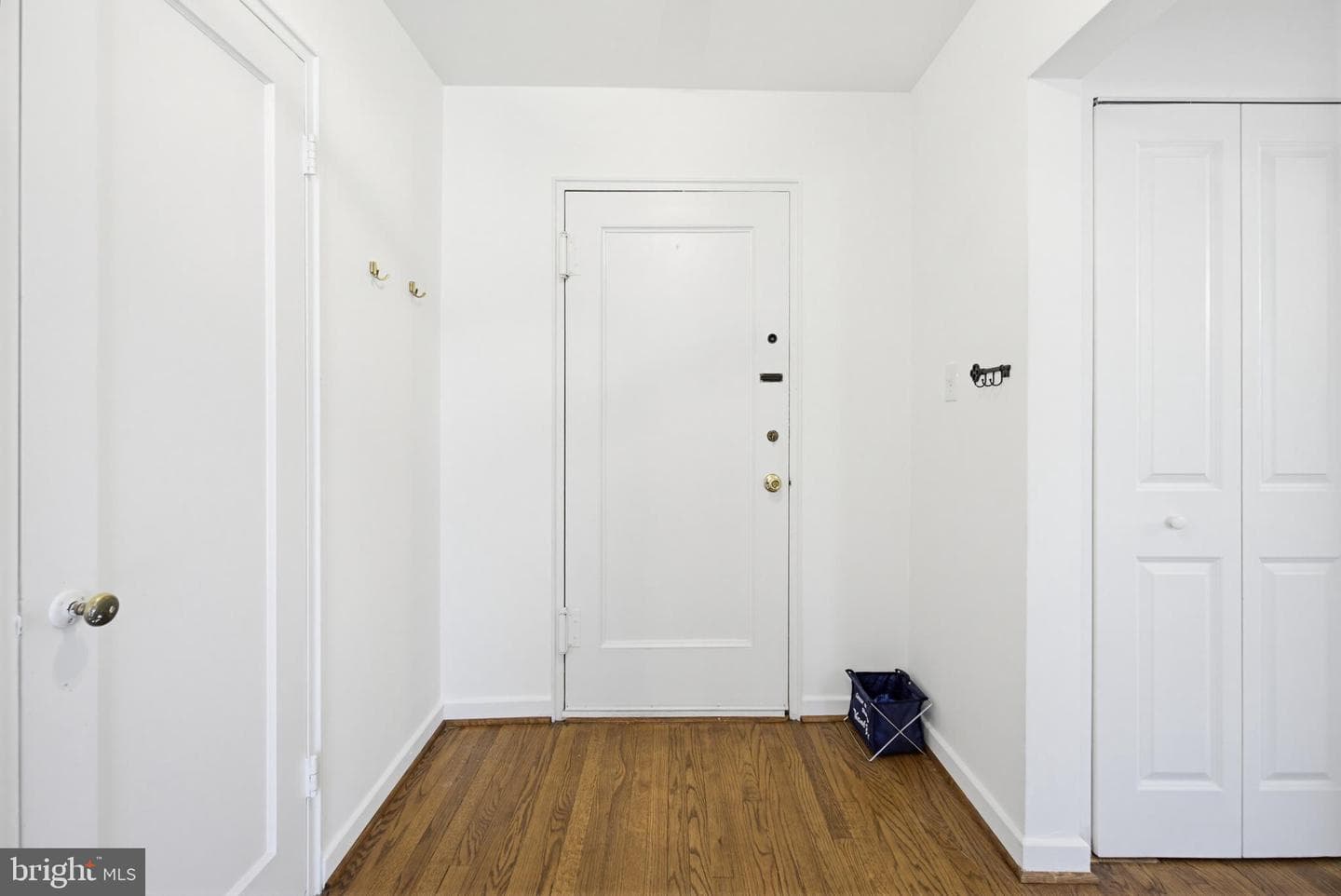 2214 Colston Drive #201 photo 28