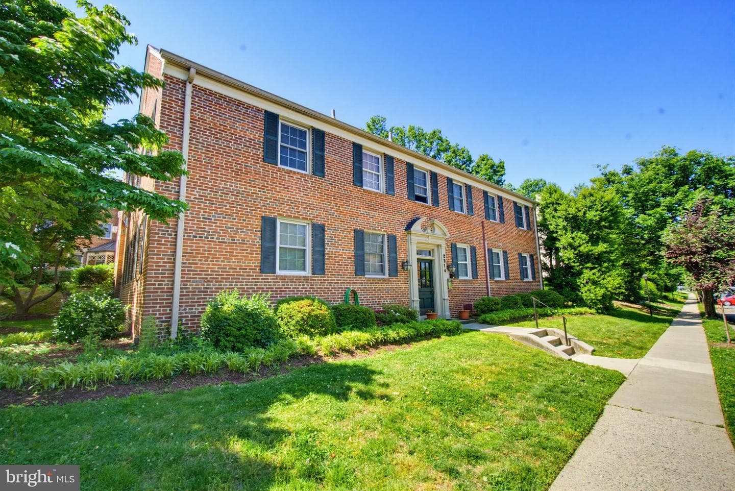 2214 Colston Drive #201 photo 34