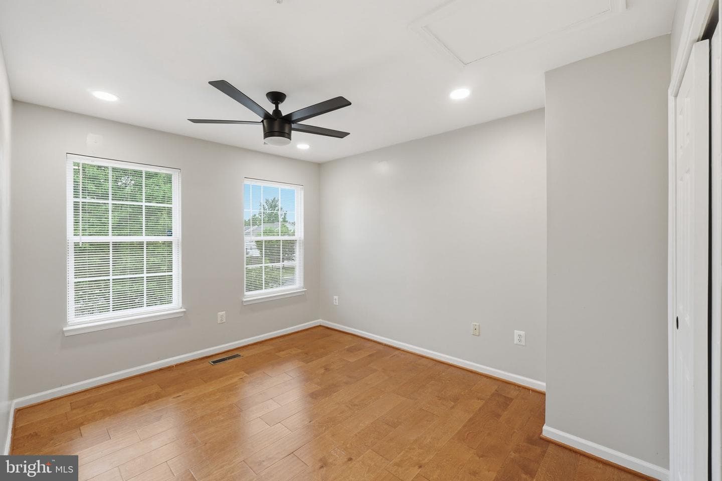 14304 Trillium Terrace photo 31