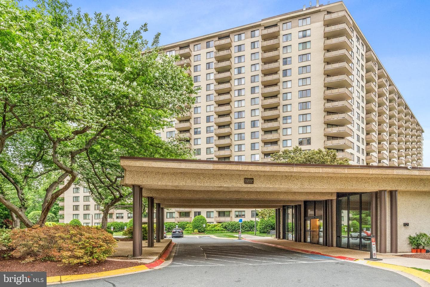 5225 Pooks Hill Road #519n, Bethesda