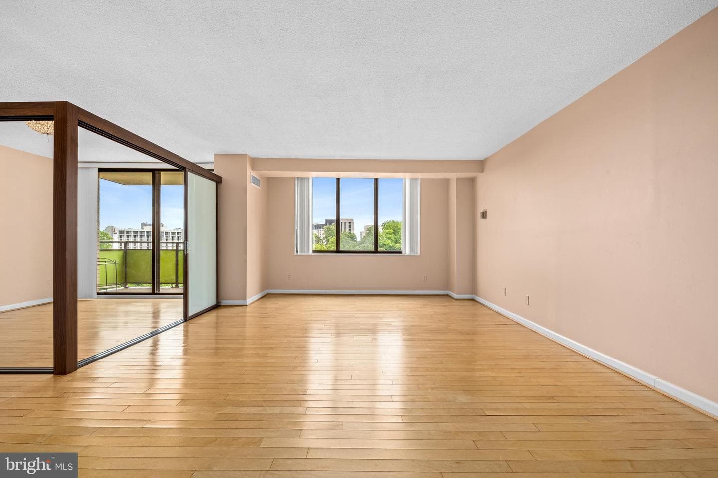 5225 Pooks Hill Road #519n photo 5