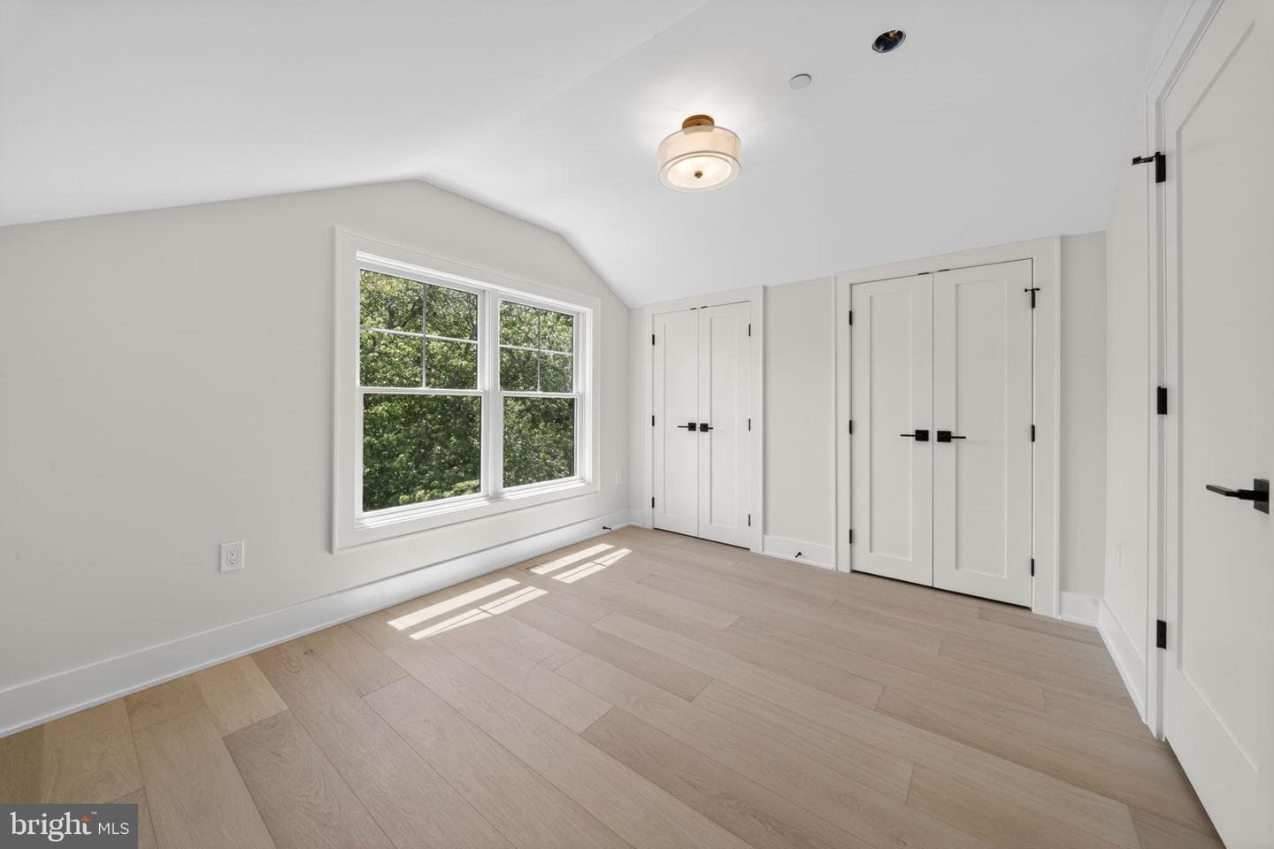 9906 Edward Avenue photo 39
