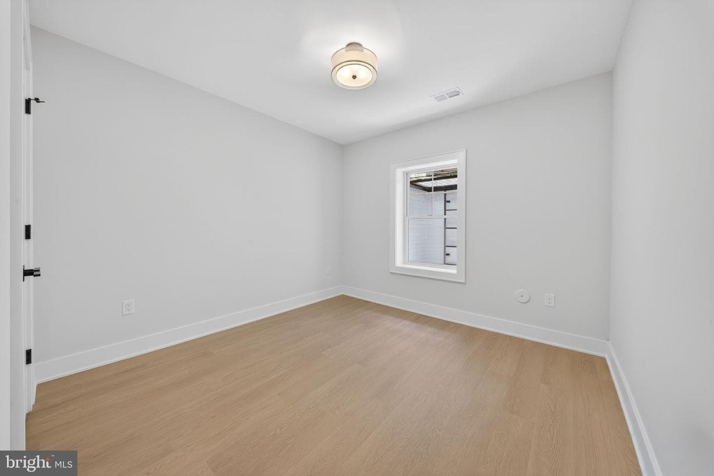 9906 Edward Avenue photo 59