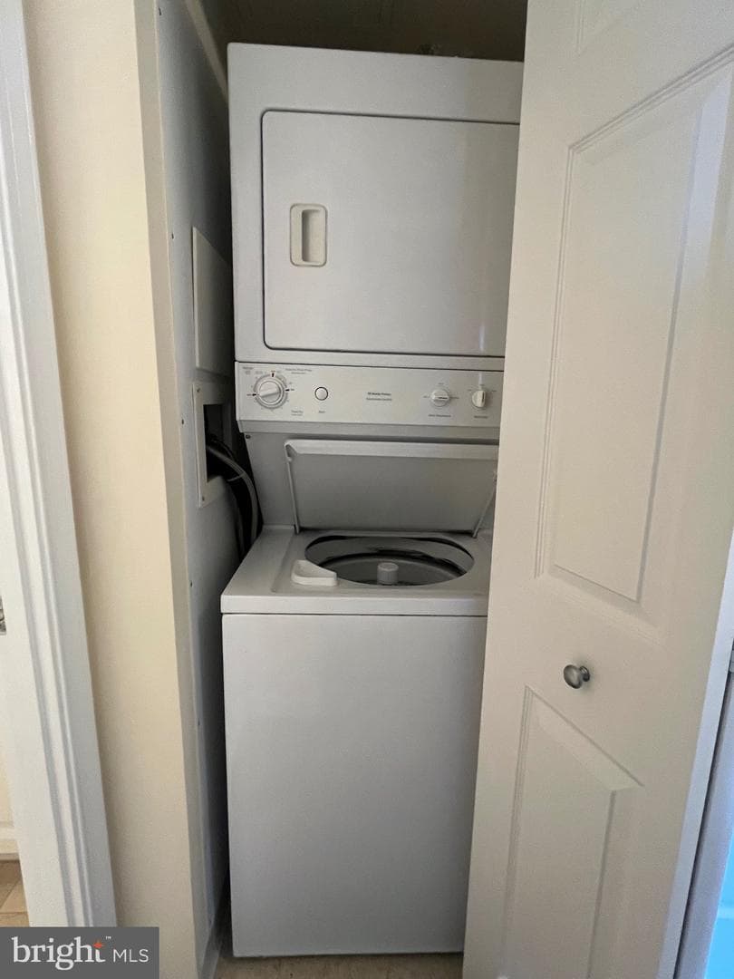10101 Grosvenor Place #1613 photo 12