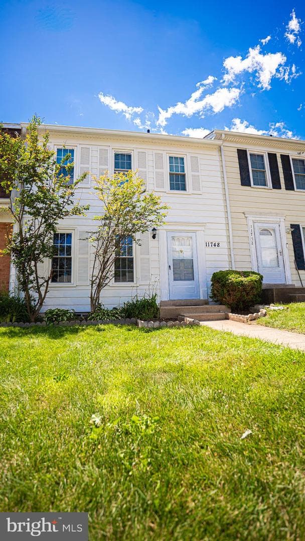 11748 Trophy Court, Germantown