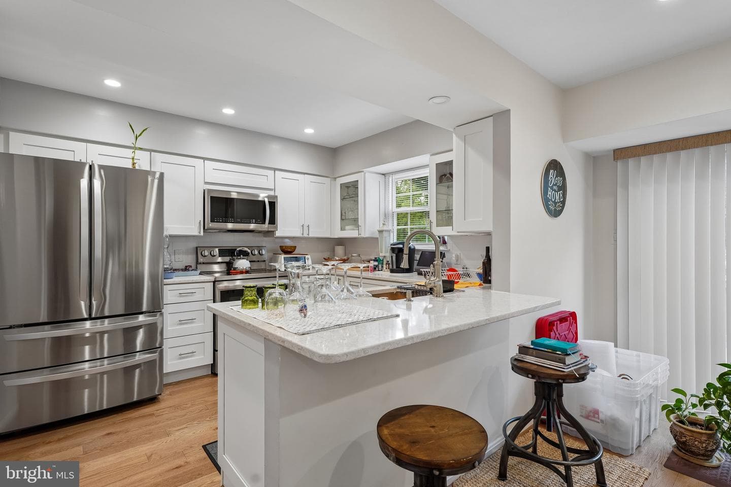 18219 Fox Chase Circle photo 6
