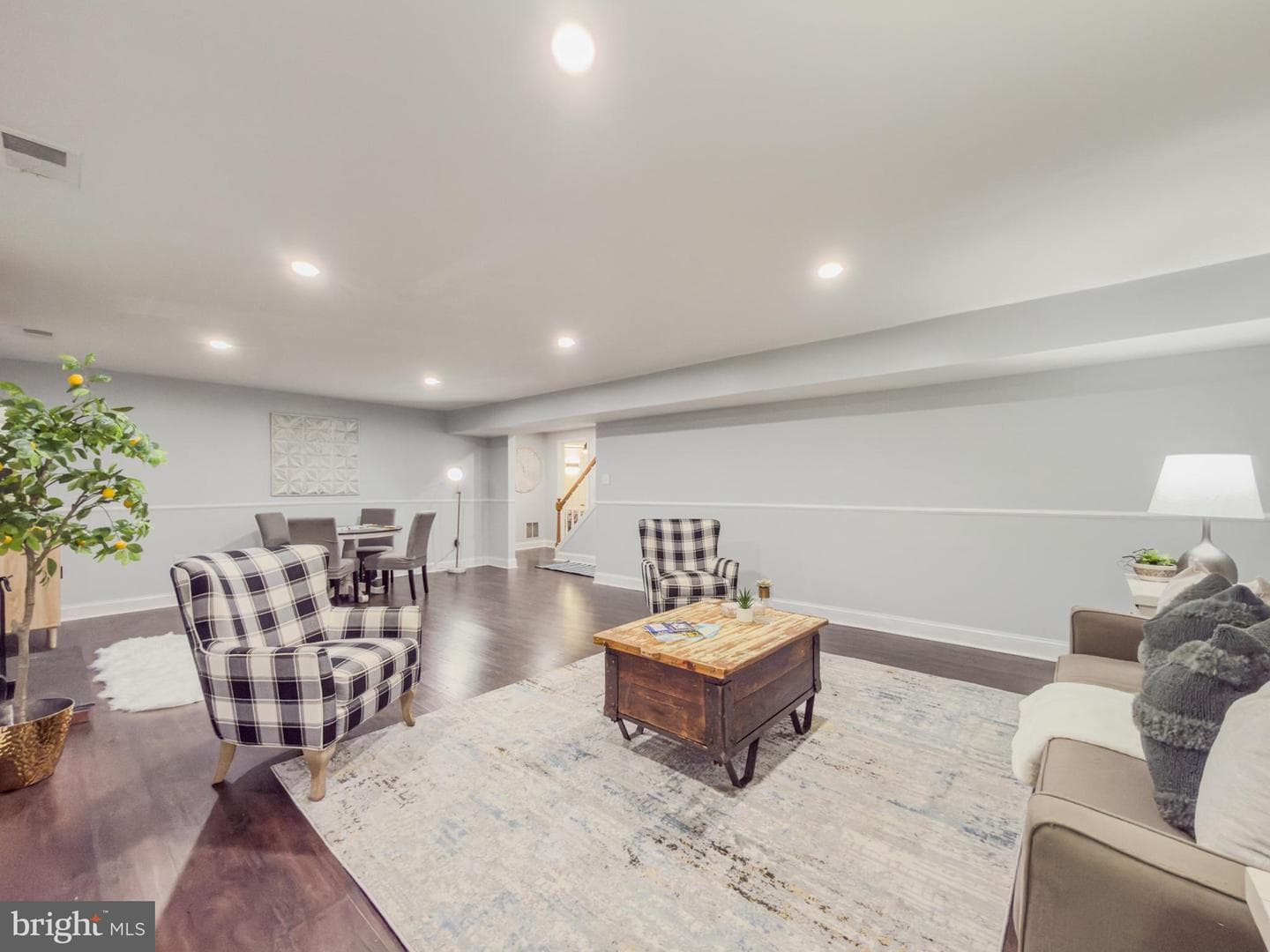5 Tripoley Court photo 32
